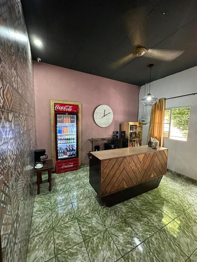 Hotel Marsella Sonsonate Buitenkant foto